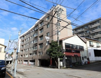 フォンテーヌ尾山町6階