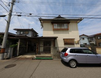 戸建　白山市日向町