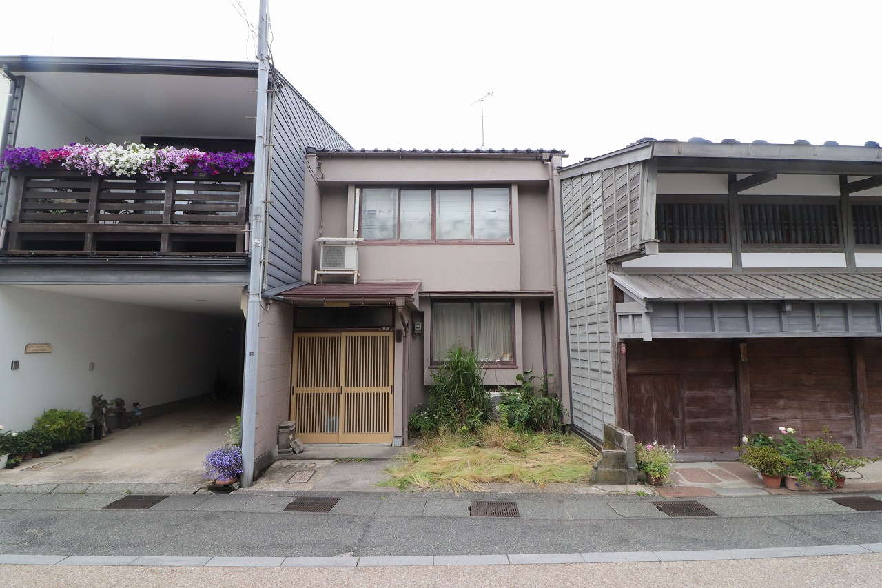 土地　金沢市春日町