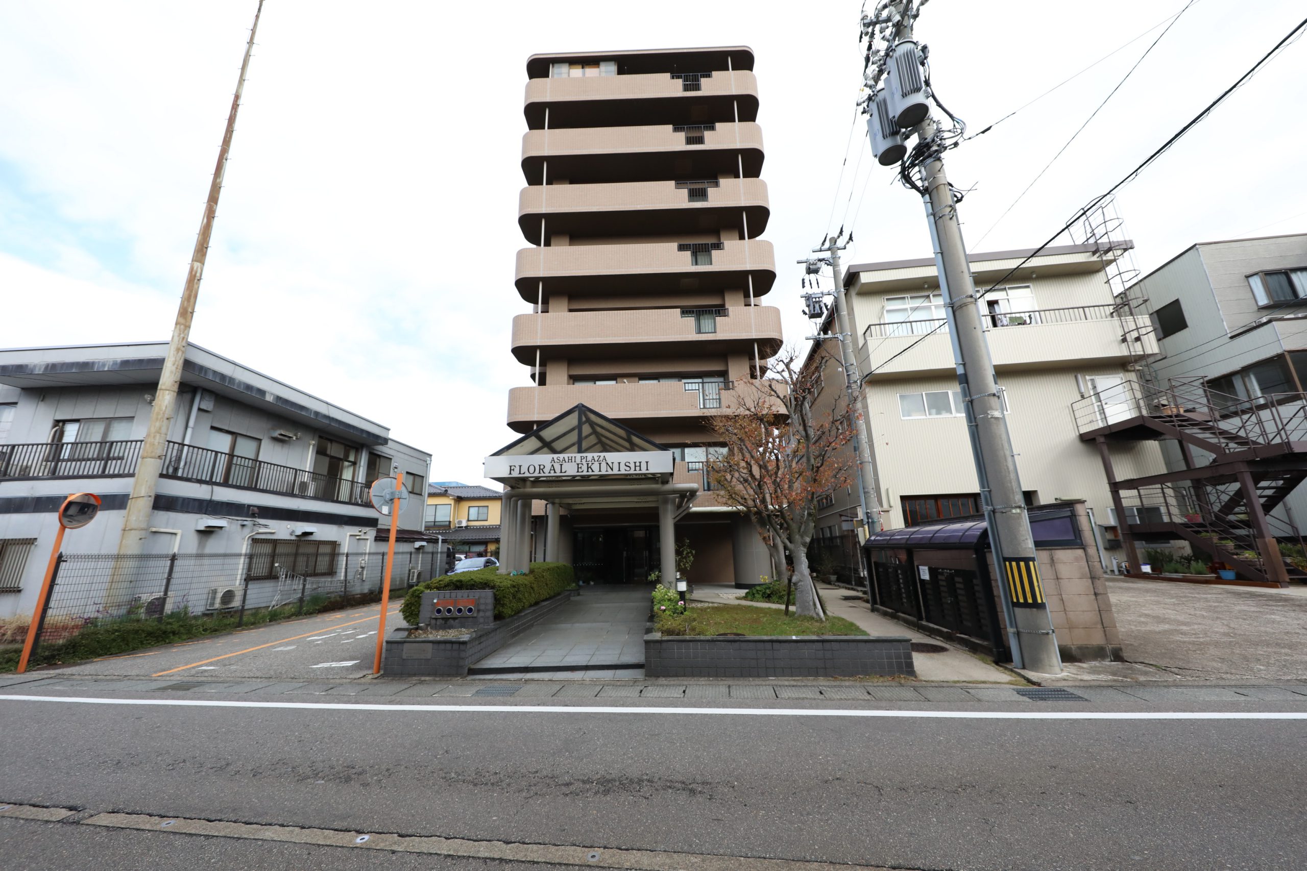 朝日プラザフローラル駅西　2階