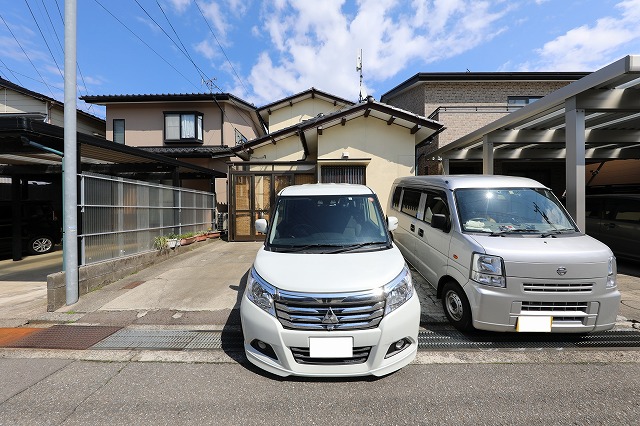 土地　金沢市上荒屋３丁目