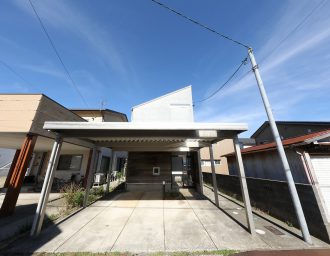 戸建　野々市市粟田4丁目