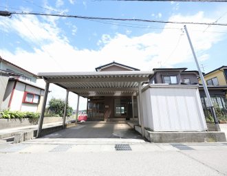 河北郡津幡町字能瀬　戸建