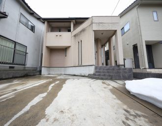 金沢市額谷一丁目　戸建