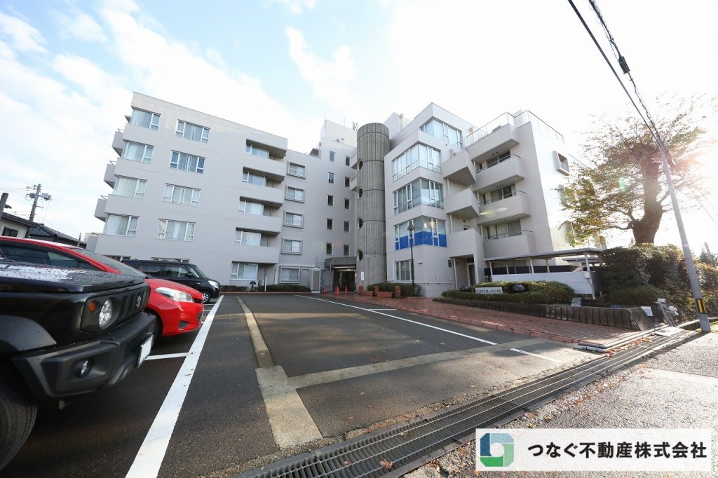 アゼリアガーデン石引　3階