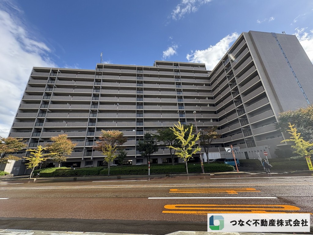 ロイヤルシャトー夢香山　7階