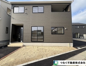 クレイドルガーデンかほく市高松第4　8号棟　戸建