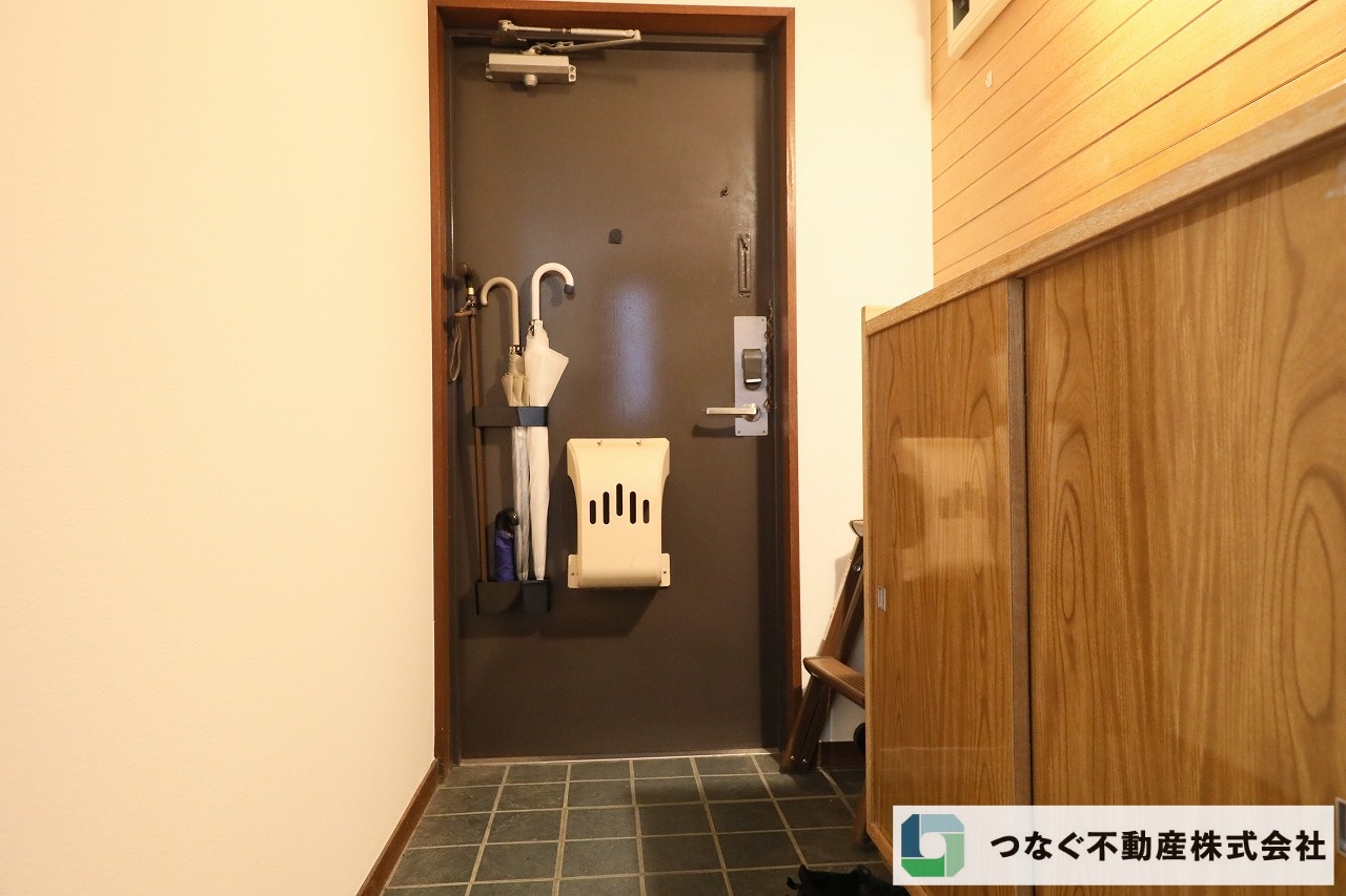 メゾン泉ヶ丘 1階