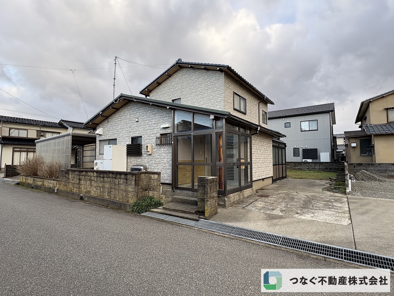 白山市八田町 土地