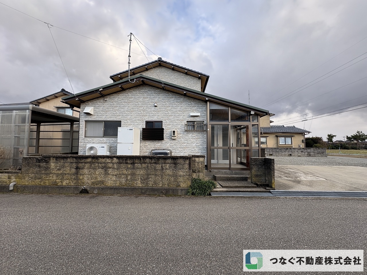 白山市八田町　土地