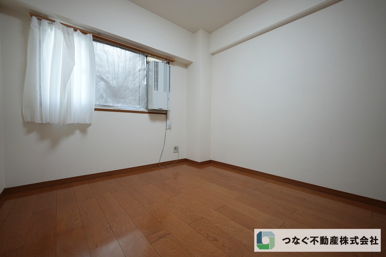 エスト泉ヶ丘 1階